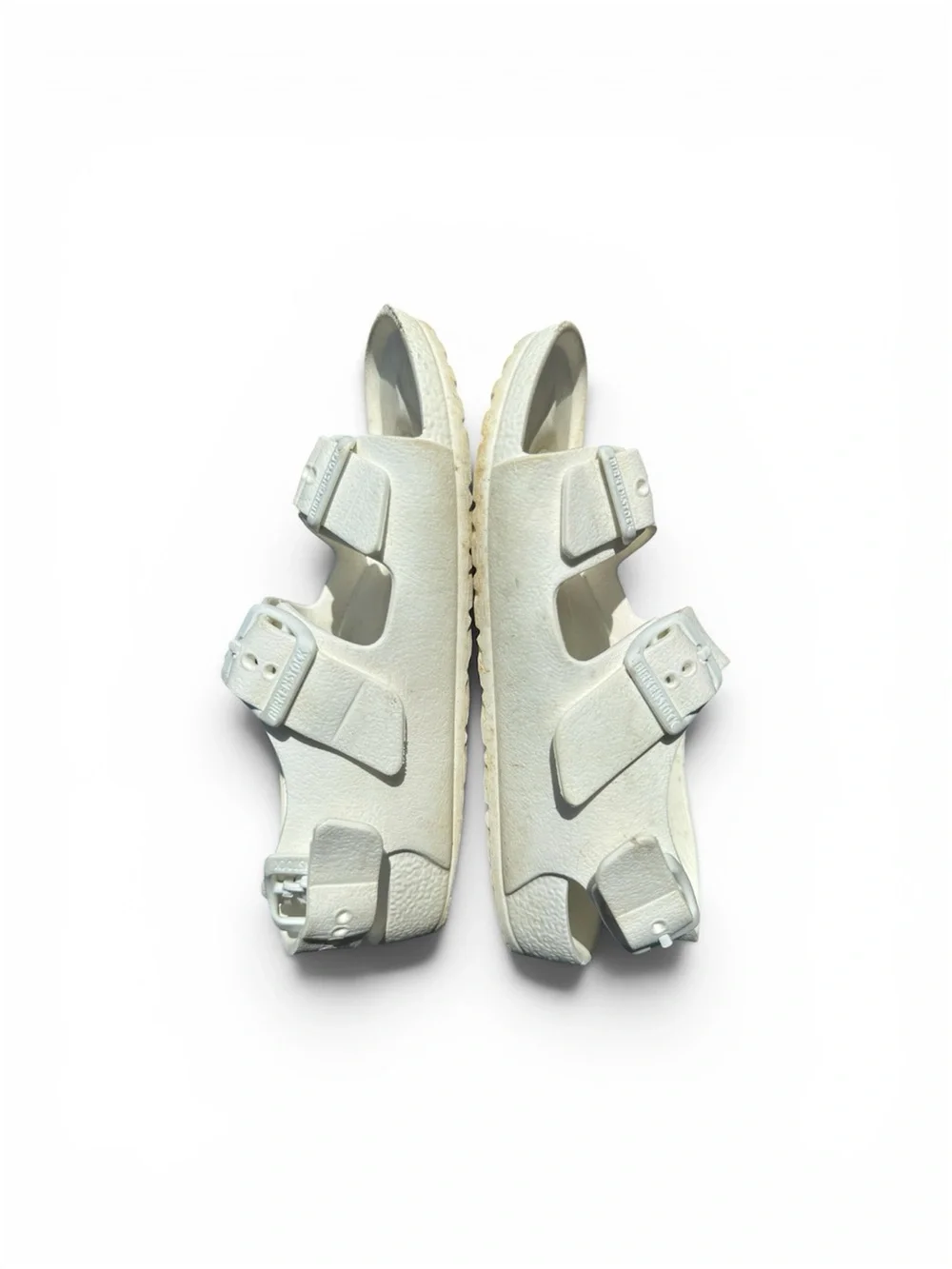 Kids White Birkenstock sandals size 1